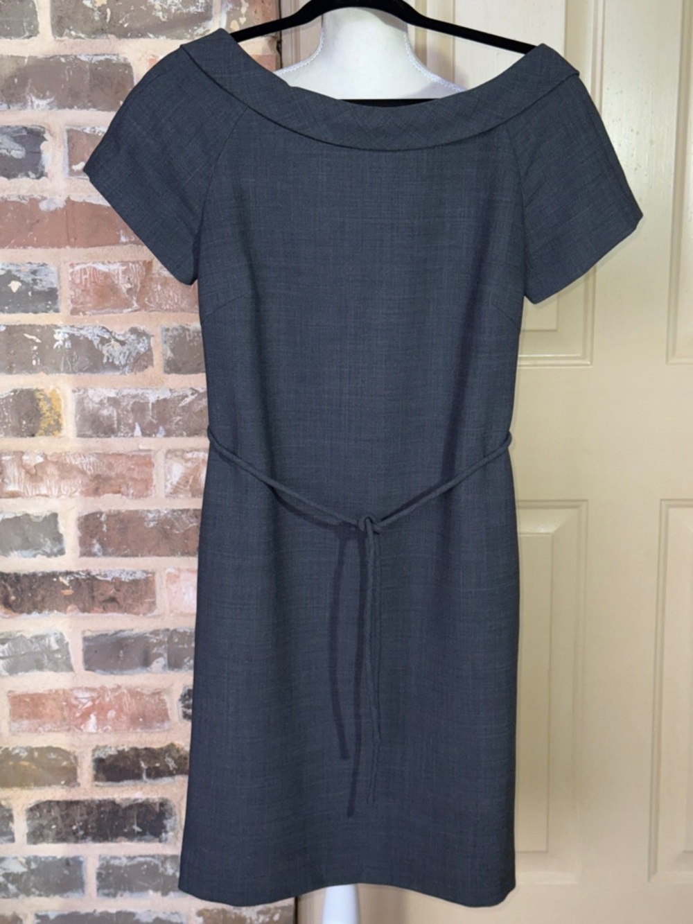 Tory Burch Gray Wool Blend Sheath Dress Chain Print Silk Lined Elegant Neckline - Picture 14 of 15